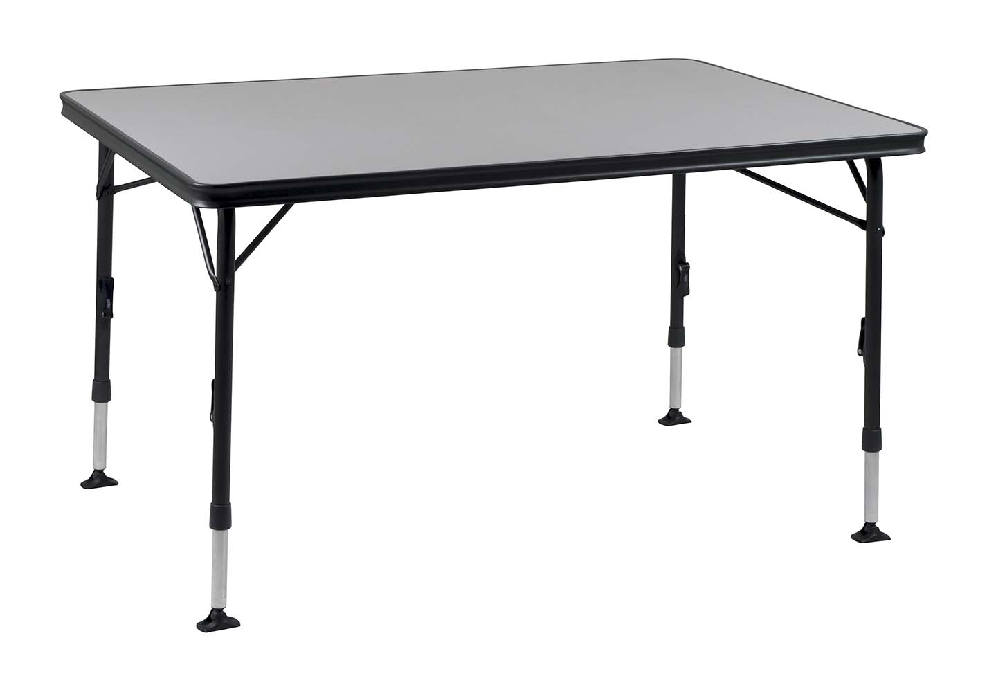 1151410 Ein sehr stabiler Tisch dank hoher Qualität. Durch seine einzigartige Konstruktion ist dieser Tisch einfach auf- und zuzuklappen. Die Beine sind nach dem Einklappen sicher in den Aluminiumschienen an der Unterseite der Tischplatte zu befestigen, die wiederum für eine zusätzliche Verstärkung sorgen.  Die sehr große Tischplatte kann bis zu 6 Personen beherbergen. Dank hochwertiger Materialien und der hitzebeständigen und wasserfesten Tischplatte, wird eine lange Lebensdauer gewährleistet. Die Beine sorgen für hohe Stabilität durch die dicken und extra verstärkten Rohre. Die Stabilisierungsfüße sorgen für zusätzlichen Halt auf jeder Oberfläche. Dieser Tisch ist durch den Alu-Rahmen leichtgewichtig und leicht zu transportieren.