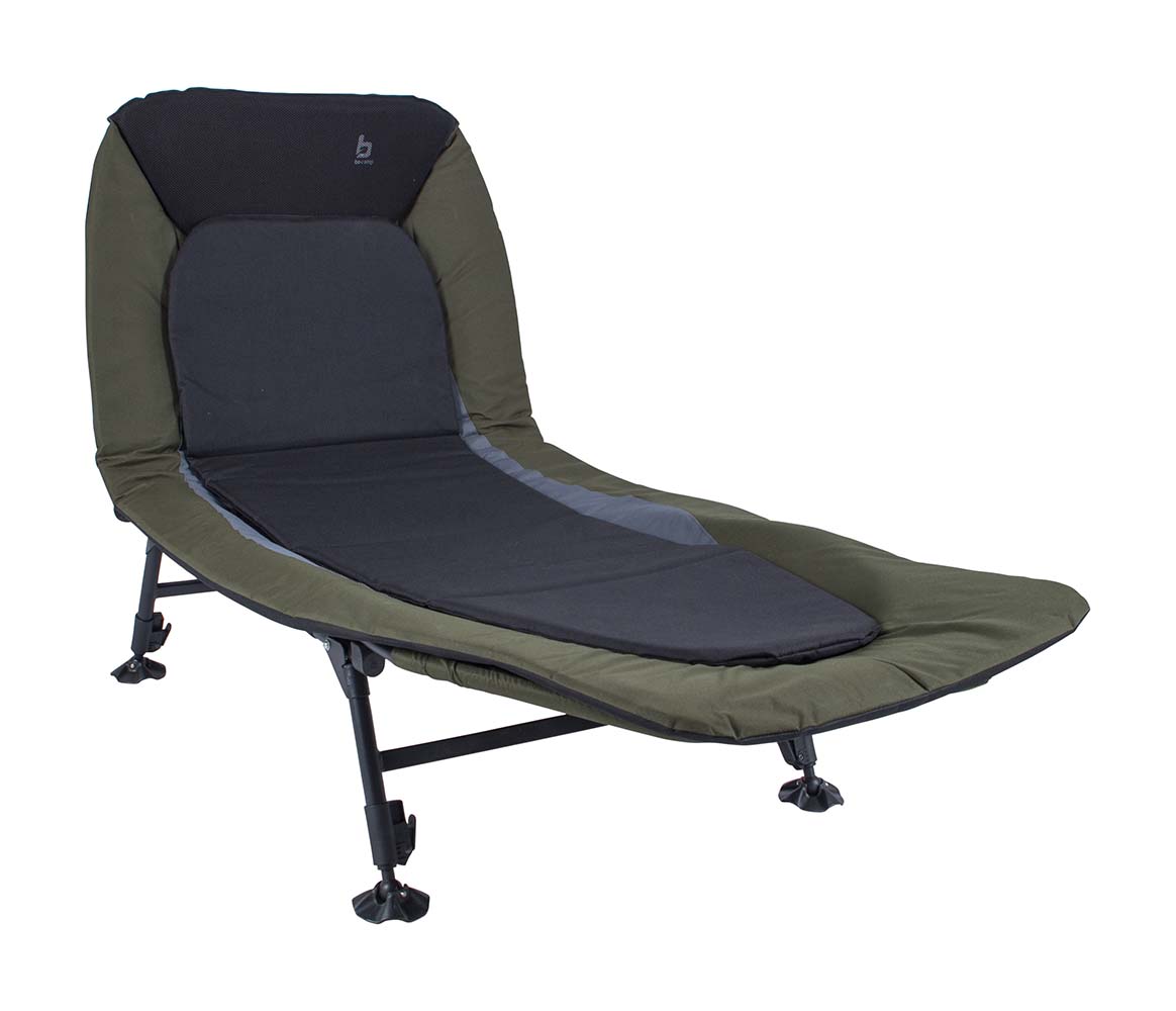 1304390 A very sturdy and comfortable camping bed, very suitable for anglers. Upholstery is made of sturdy 600D Oxford Polyester and the frame of strong steel. Can be used either lying down or sitting down due to the adjustable backrest. Also provided with a removable pillow. Suitable for any surface because of the independently adjustable and reinforced feet. Ideal for along the uneven waterfront. The fish bed is fully foldable.