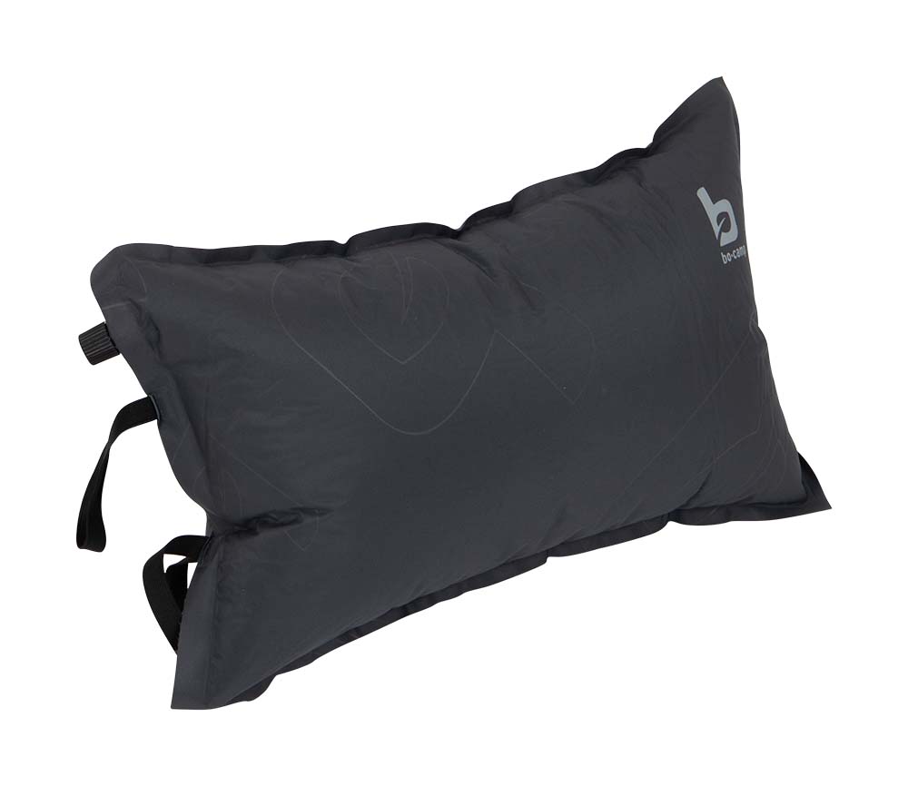 3400004 Una cómoda almohada autoinflable. Una almohada duradera hecha de poliéster 75D Soft Touch suave y de alta calidad. Equipado con una válvula de latón. Se puede enrollar de forma compacta para transportarlo.