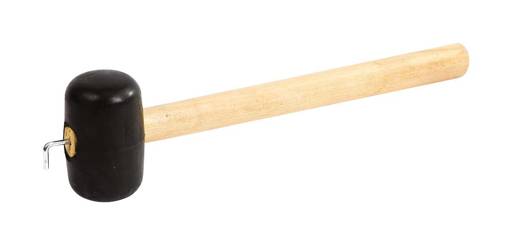 4114775 Un martillo de goma maciza. Equipado con un mango de madera con un fuerte carrete en el extremo.
