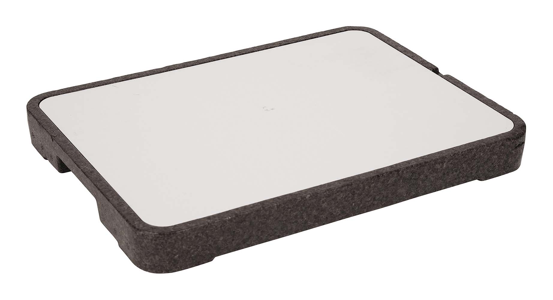 6702113 Eine praktische Kühlplatte. Dieses Tablett mit Kühlelement ist ideal, um Lebensmittel in einer warmen Umgebung zu kühlen. Lebensmittel können sowohl ohne Unterlage als auch auf Schalen, Tellern usw. darauf gelegt werden.