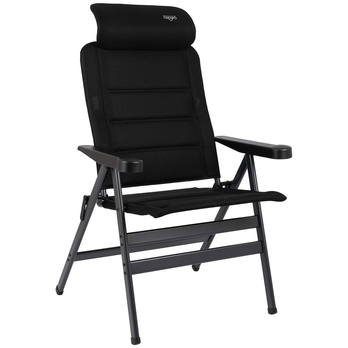 1149430 "Een zeer luxe en extra ruime standenstoel. Deze stoel is voorzien van een verstelbare hoofdsteun en is uitermate geschikt voor de 'grotere' mens. Biedt maximaal comfort door de in 7 standen verstelbare rugleuning en de gepolsterde stof. De comfortabele vulling van deze stof heeft een open celstructuur waardoor geen vocht wordt vastgehouden. Daarnaast zijn zowel de rugleuning als de armleggers ergonomisch gevormd. De stoel is voorzien van een geanodiseerd H-frame voor extra stabiliteit en stevigheid. De stoel heeft een extra brede zit. Ingeklapt is deze stoel zeer compact en daardoor gemakkelijk mee te nemen. Maximale belasting: 200 kilogram!"