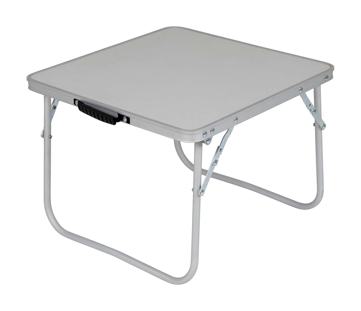 1404432 Ein sehr kompakter Campingtisch. Der Tisch ist mit einem Stahlrahmen und einer MDF-Tischplatte ausgestattet. Einfach einzuklappen und kompakt aufzubewahren.