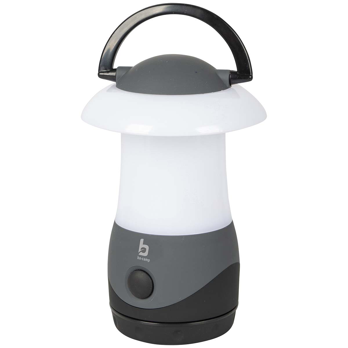 5818946 "Een stijlvolle tafellamp. Verzorgt een aangenaam licht door high power LED's met warme lichtkleur en de wit matte kap. De lamp is te gebruiken in drie lichtstanden: 30%, 60% en 100%. Voorzien van een stroeve rubberised behuizing voor meer grip en een inklapbaar hengsel. Werkt op 3x AAA batterijen (niet inbegrepen). Brandduur: 50-7 uur. Lichtopbrengst: 13-100 lumen."