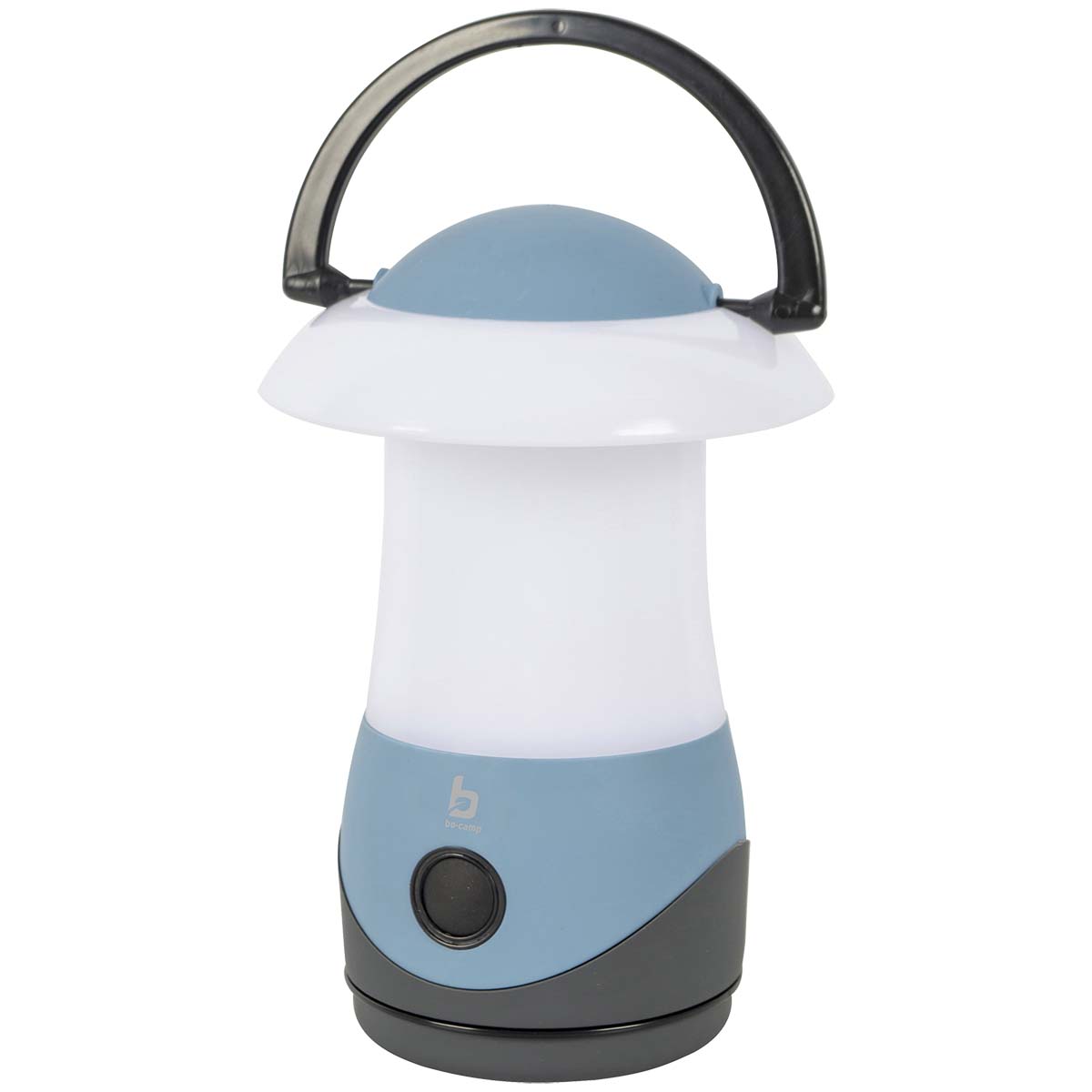 5818973 "Een compacte en sfeervolle tafellantaarn. Verzorgt een prettig licht door high power LED's met een warme lichtkleur en de witte matte kap. De lamp is te gebruiken in drie lichtstanden: 30%, 60% en 100%. Voorzien van een stroeve rubberised behuizing voor meer grip en een inklapbaar hengsel. Werkt op 4x AA batterijen (niet inbegrepen)."