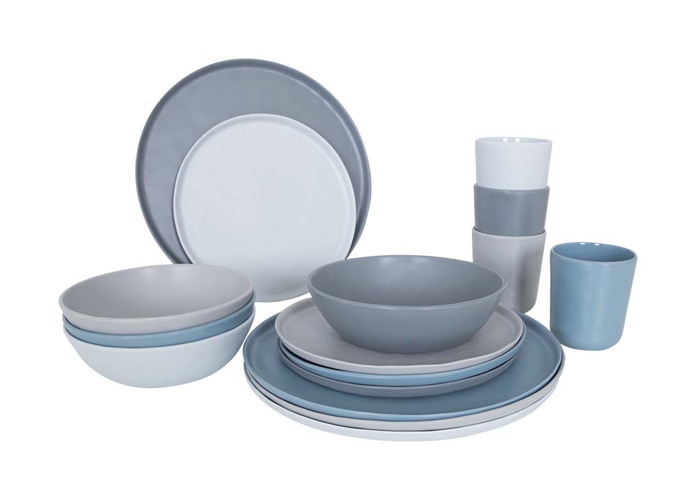 6181584 A luxurious and trendy 16-piece service with a stone look. The melamine tableware is virtually unbreakable and very lightweight. In addition, the tableware is scratch resistant and dishwasher safe. This stylish set is suitable for 4 persons and consists of 4 breakfast plates, 4 dinner plates, 4 bowls and 4 tumblers that can all be mixed and matched! Dimensions: Ø Plate: 27 cm. Ø Plate: 21 cm. Ø Bowl: 16,5 Ø Mug: 8 cm. Capacity: Bowl: 700 ml, Mug: 300 ml.