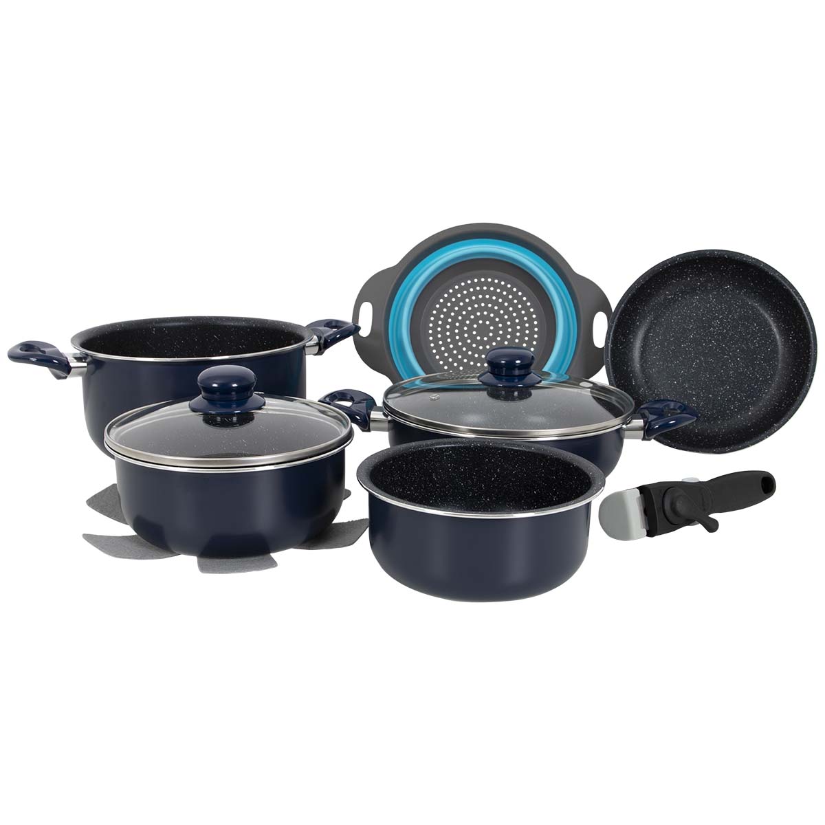 6977225 Een 9-delige blauwe pannenset. Uitermate geschikt voor inductie kookplaten. Ideaal voor in de caravan, camper maar ook voor thuis. Met een stevige 3-laags anti-aanbak coating. Deze set bestaat uit: 4 kookpannen Ø 24 cm - 4 L, Ø 23,5 cm - 2,2 L, Ø 19,5 cm - 1,7 L, Ø 18 cm, 1,3 L. Pan Ø 21,5 cm. 2x deksel Ø 23,5 cm en Ø 19,5 cm. Bovendien is deze set uitgerust met een veiligheidshandgreep met vergrendelingsfunctie en een opvouwbare zeef. Inclusief 3 panbeschermers van vilt.